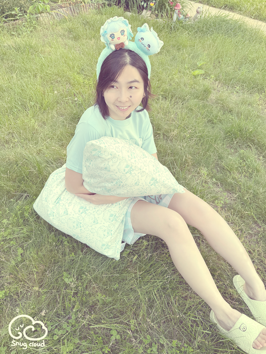 Oshi Pajamas (Mint Fantome). Pajamas Pillowcase Combo